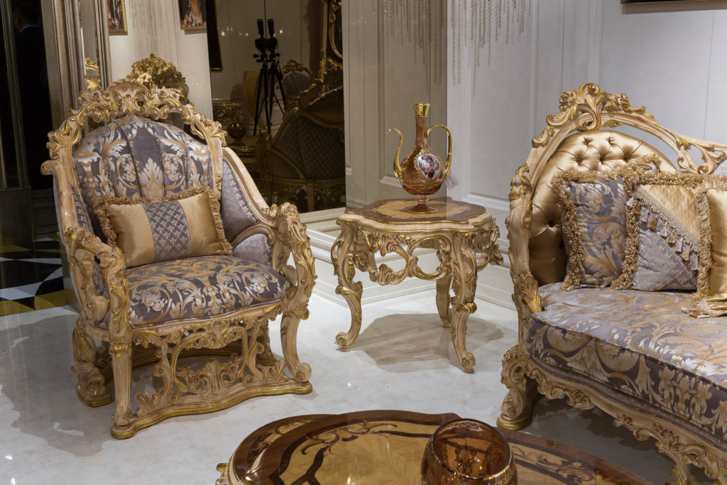 Keep in mind the right elements of luxurious furnishings.